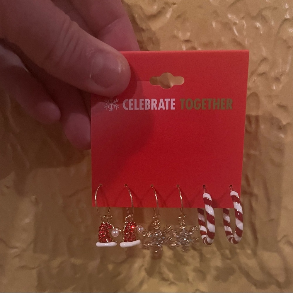 NNW Red and Gold Holiday Earrings Set - Picture 2 of 8